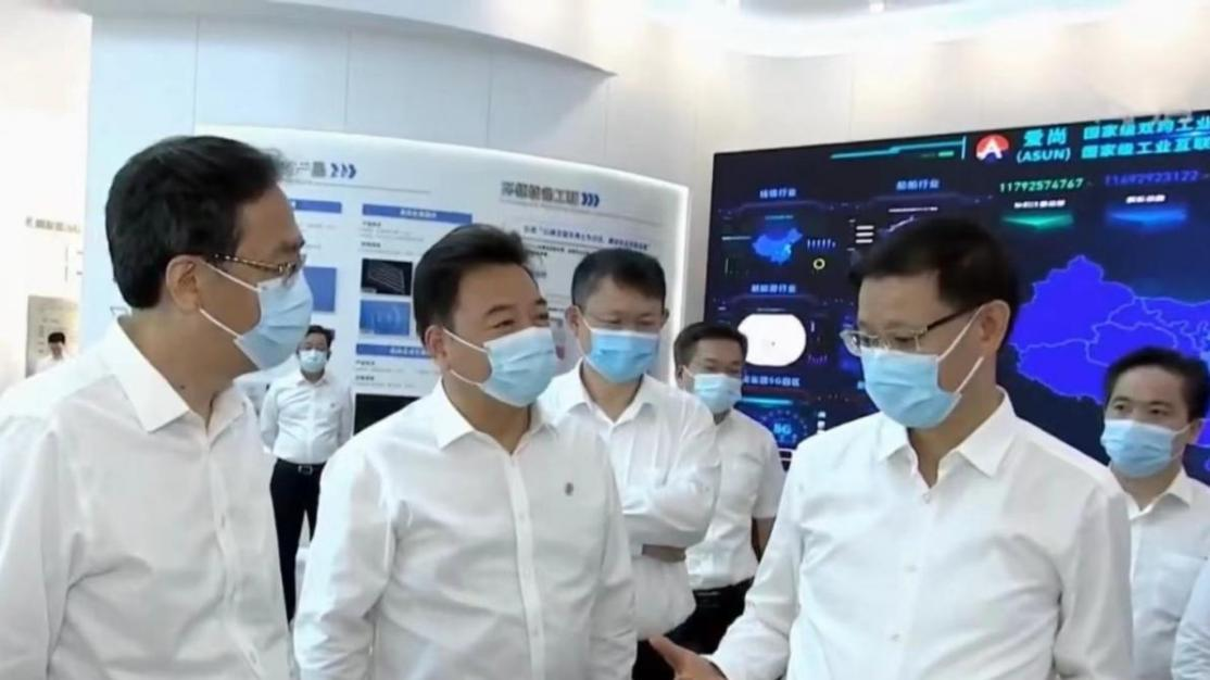 江苏省委副书记、省长许昆林调查九州酷游(酷游·ku游)科技